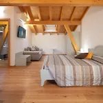 I Comelli Farmház Nimis